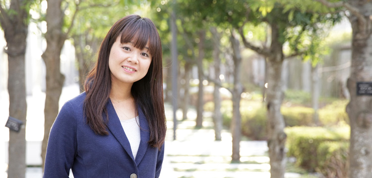 佐藤 友莉