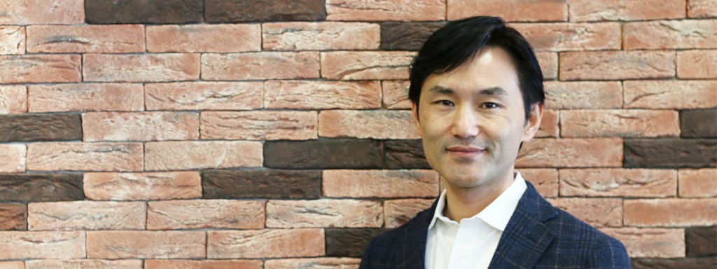 前平 秀志
